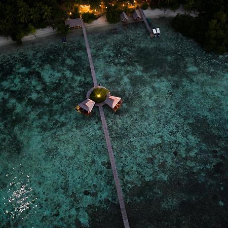 Nyande Raja Ampat Hotel Pulau Mansuar Exterior foto