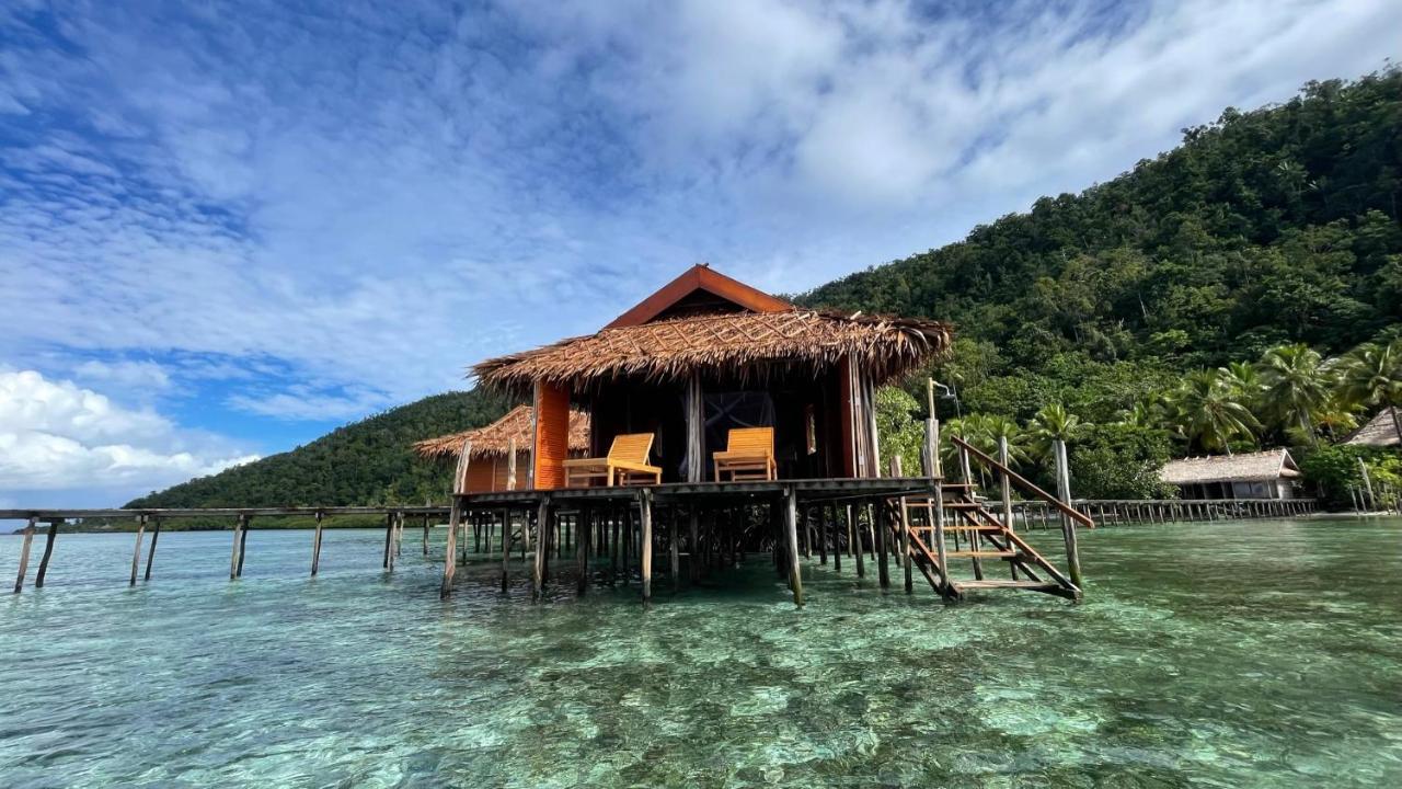 Nyande Raja Ampat Hotel Pulau Mansuar Exterior foto