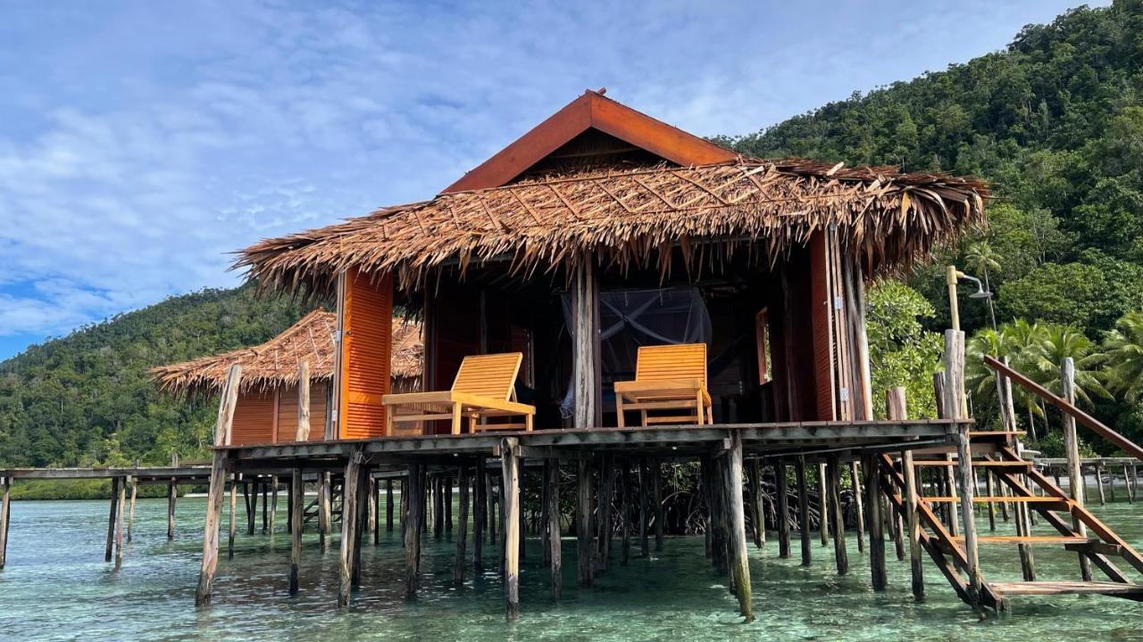 Nyande Raja Ampat Hotel Pulau Mansuar Exterior foto